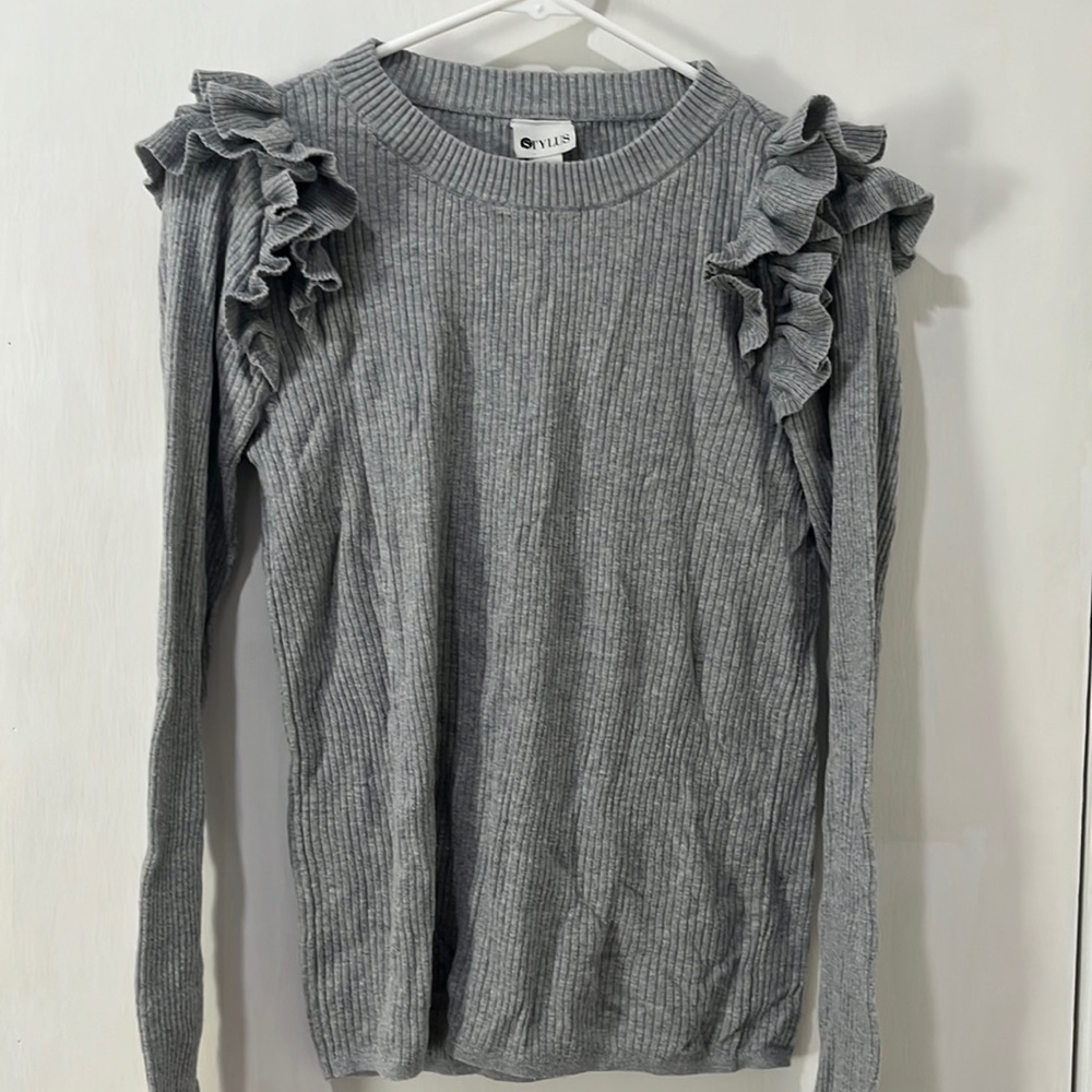 Women’s sweater